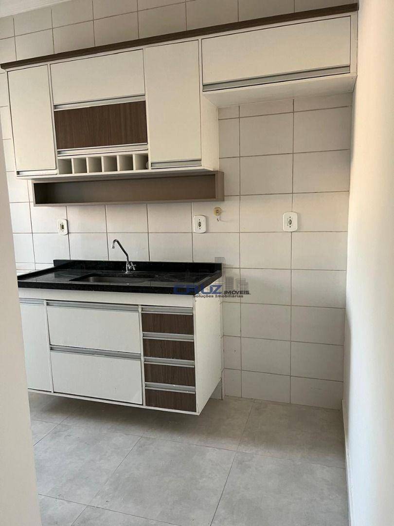 Apartamento para alugar com 2 quartos, 45m² - Foto 31