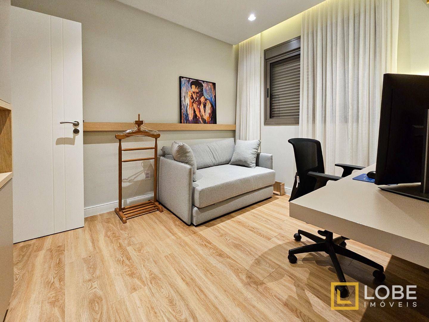 Apartamento à venda com 3 quartos, 137m² - Foto 18