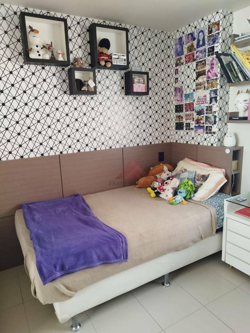 Apartamento à venda com 4 quartos, 157m² - Foto 13