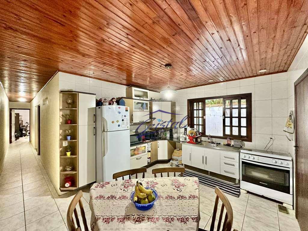 Casa à venda com 2 quartos, 139m² - Foto 11