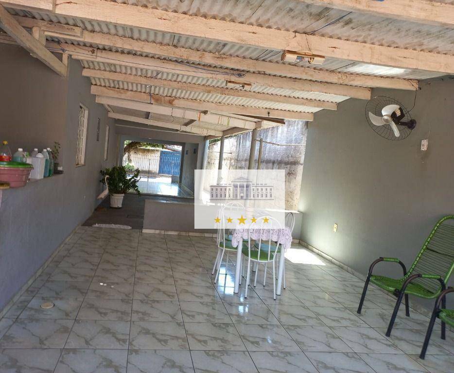 Casa à venda com 3 quartos, 234m² - Foto 17