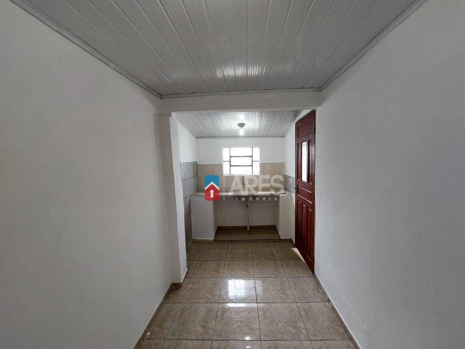 Casa para alugar com 1 quarto, 50m² - Foto 7