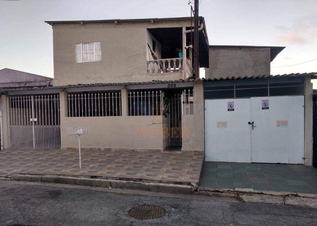 Casa à venda com 4 quartos, 120m² - Foto 1