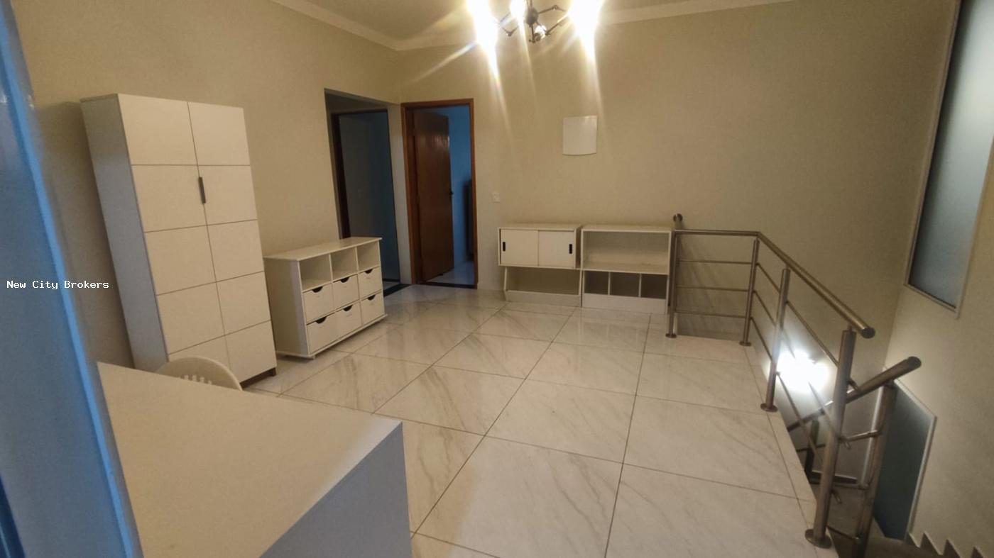 Sobrado à venda com 5 quartos, 300m² - Foto 25