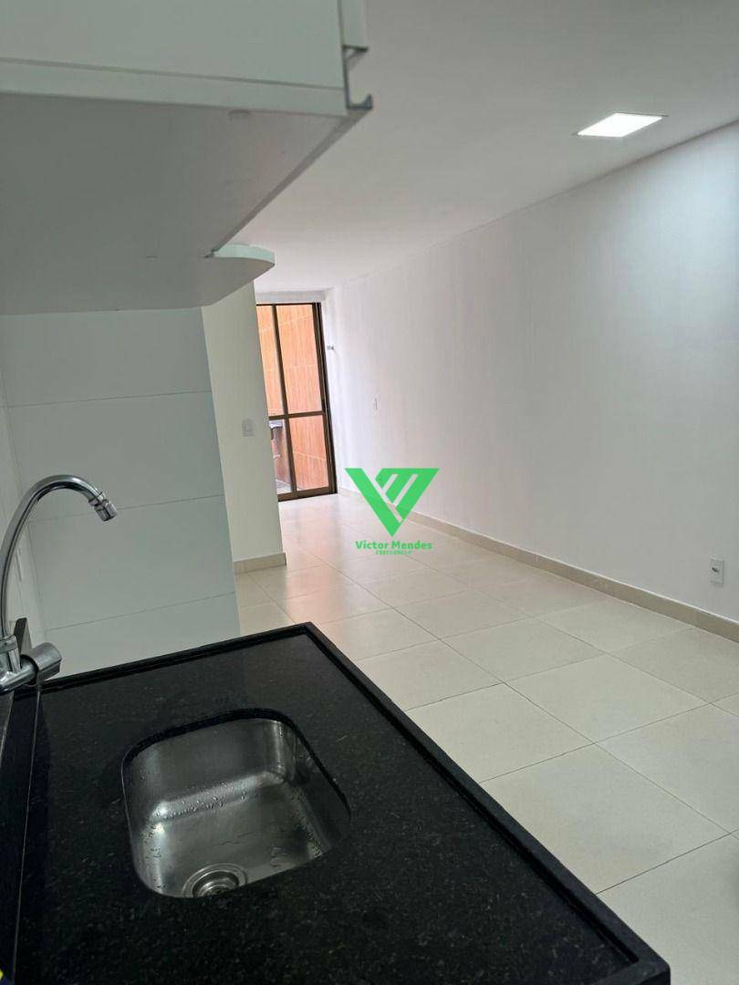 Apartamento à venda com 3 quartos, 70m² - Foto 12