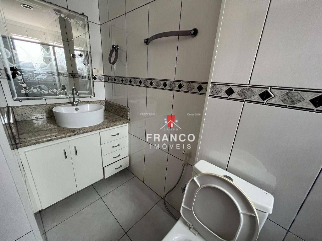 Apartamento à venda com 2 quartos, 77m² - Foto 19