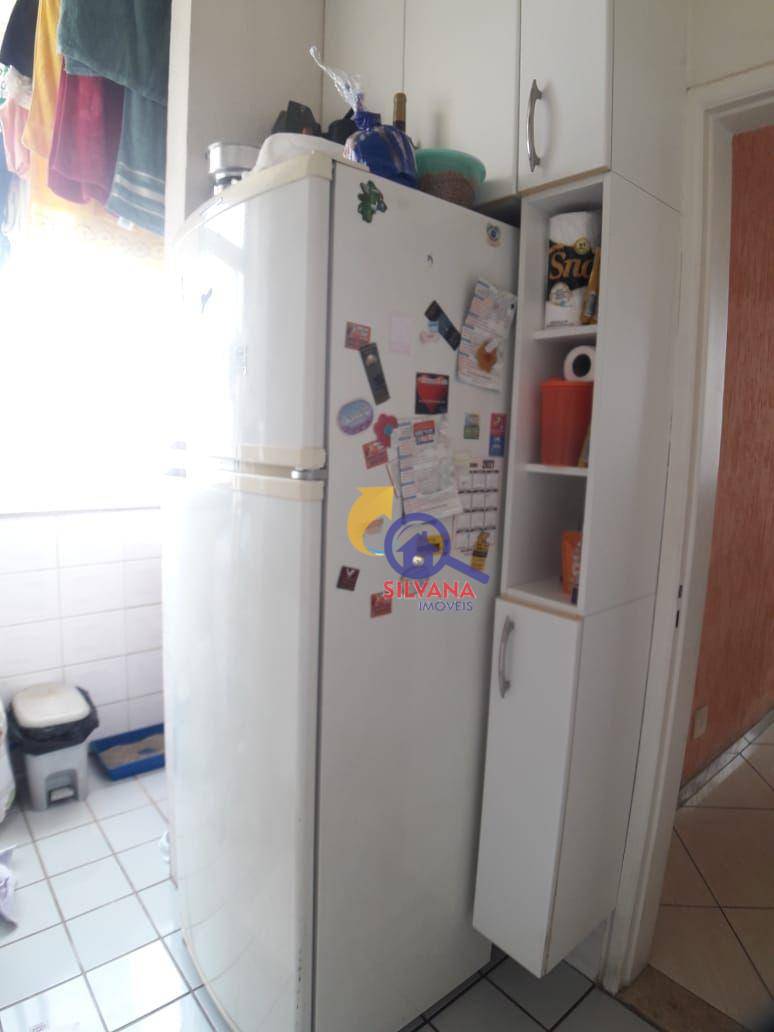 Apartamento à venda com 2 quartos, 47m² - Foto 9