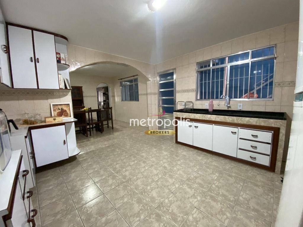 Sobrado à venda com 2 quartos, 142m² - Foto 12