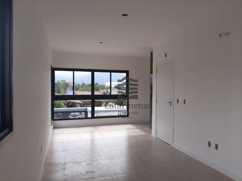 Apartamento à venda com 2 quartos, 69m² - Foto 7