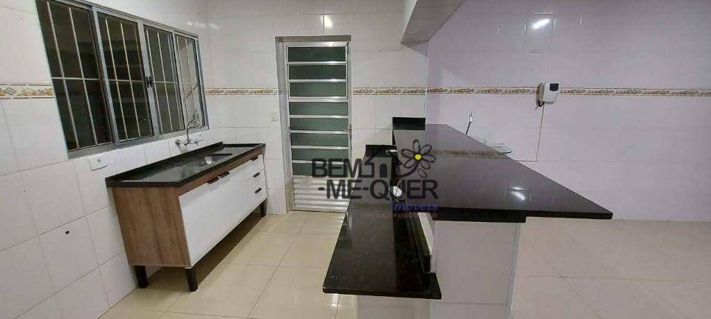 Sobrado à venda com 3 quartos, 180m² - Foto 13