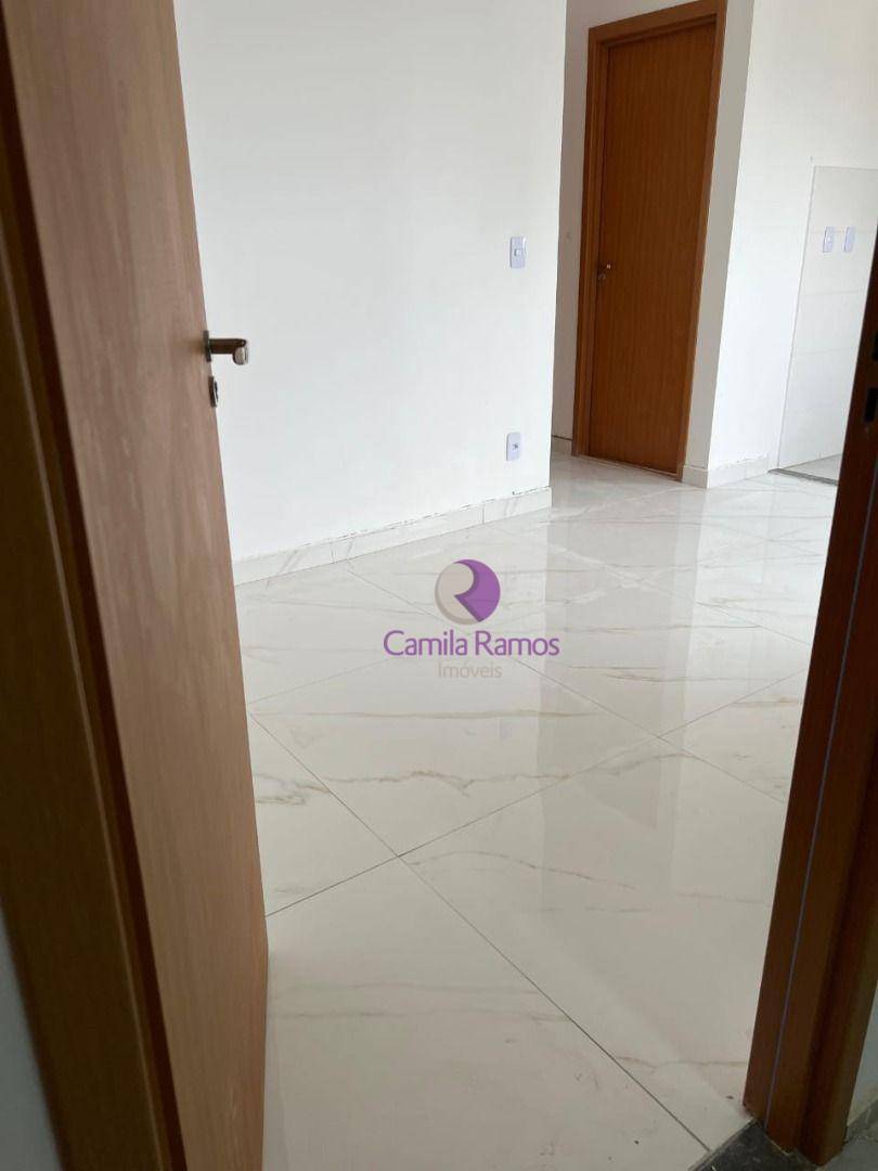 Apartamento para alugar com 2 quartos, 40m² - Foto 11