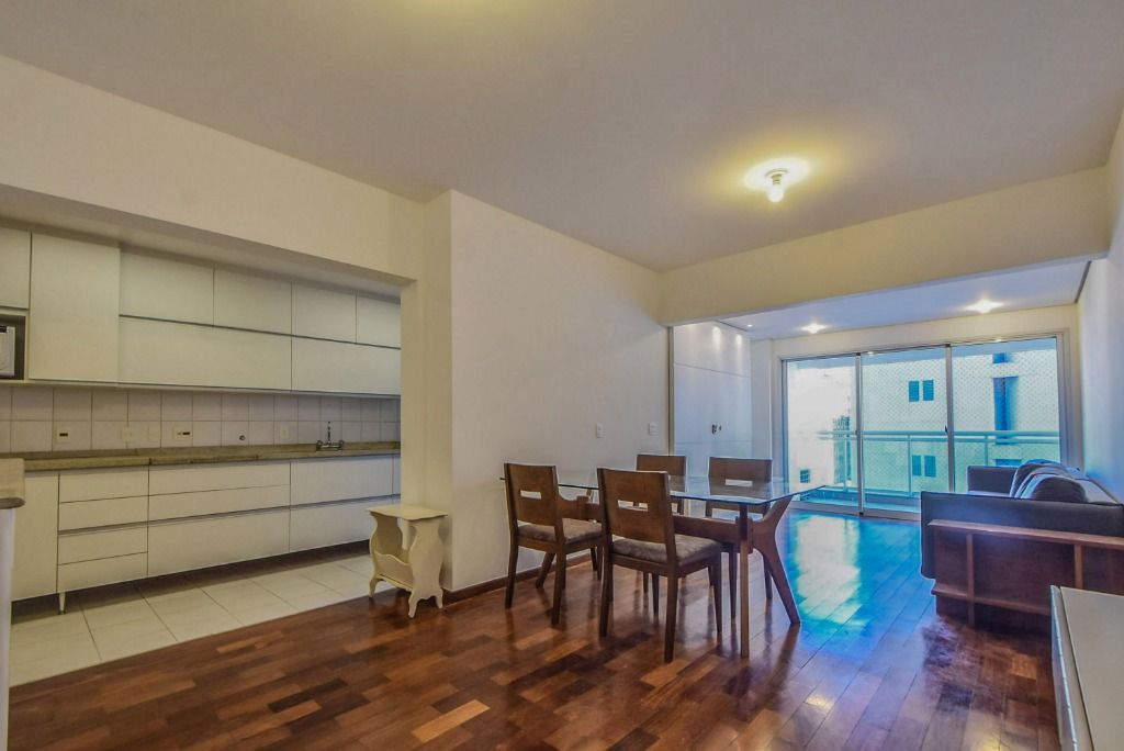 Apartamento à venda com 2 quartos, 106m² - Foto 1