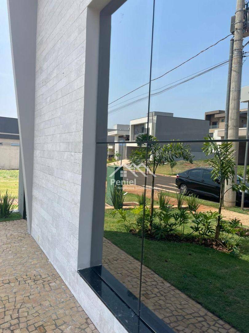 Casa de Condomínio à venda com 3 quartos, 233m² - Foto 3