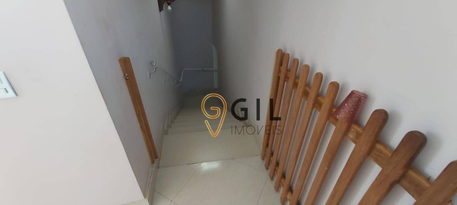 Sobrado à venda e aluguel com 5 quartos, 336m² - Foto 25