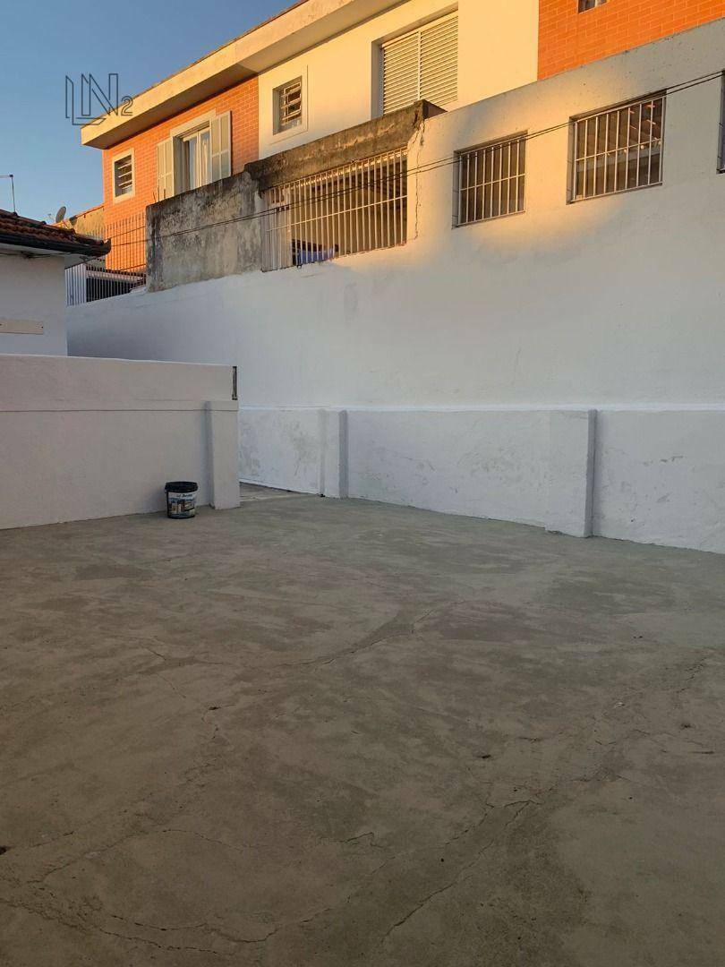 Casa à venda e aluguel com 3 quartos, 208m² - Foto 26