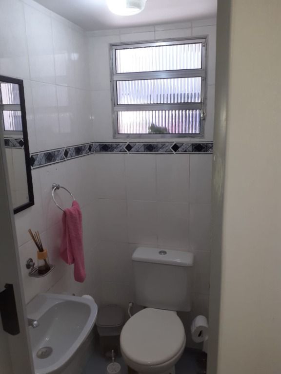 Sobrado à venda com 6 quartos, 166m² - Foto 34