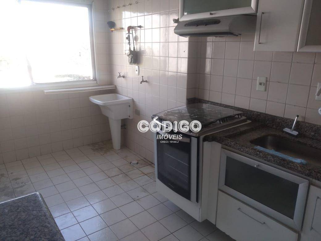 Apartamento à venda com 3 quartos, 86m² - Foto 4