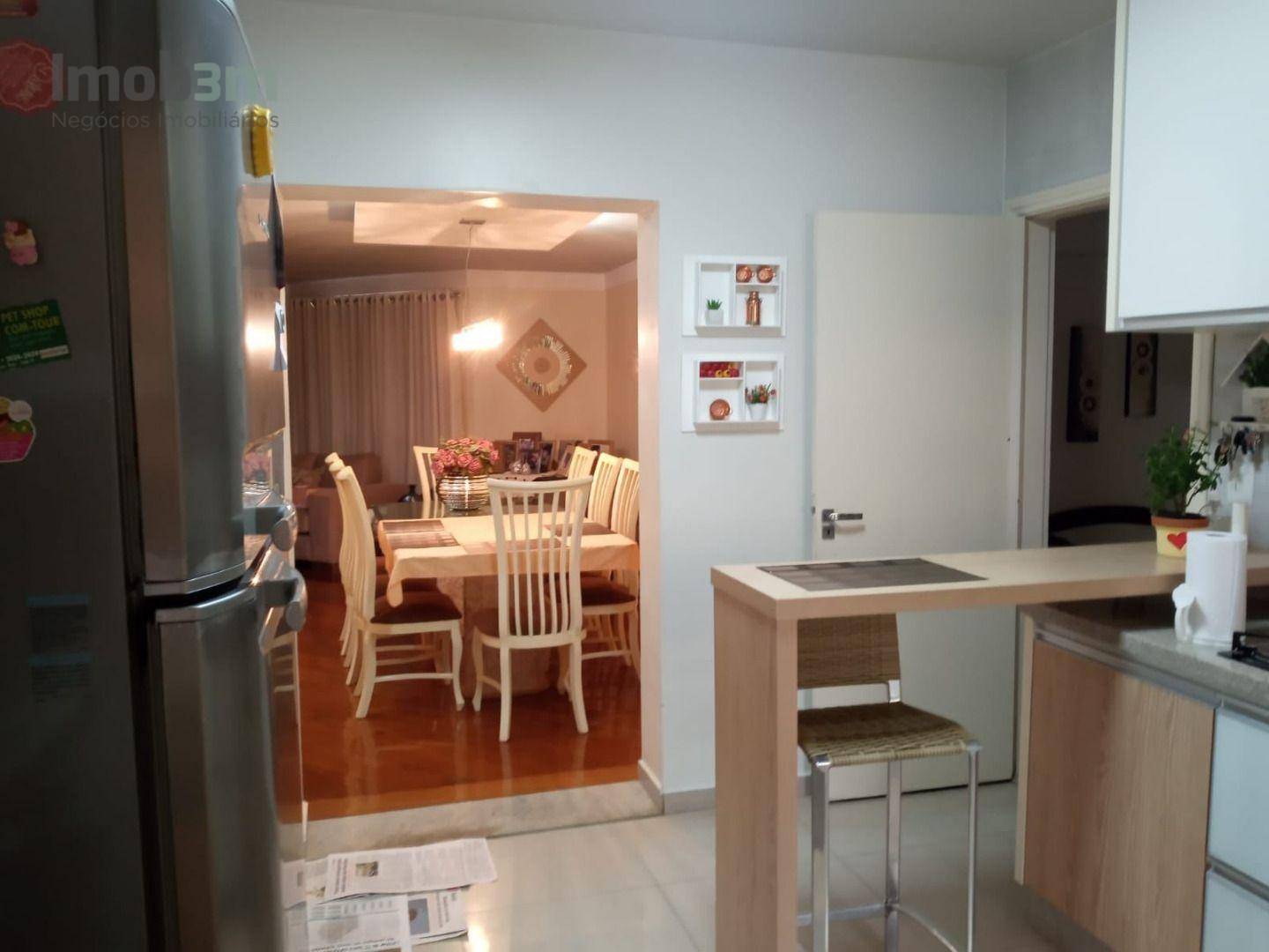 Apartamento à venda com 4 quartos, 190m² - Foto 21