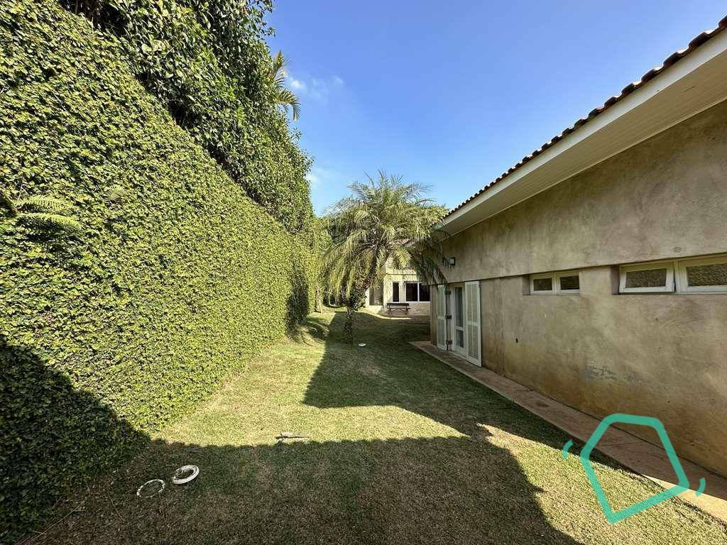 Casa de Condomínio à venda com 3 quartos, 308m² - Foto 37