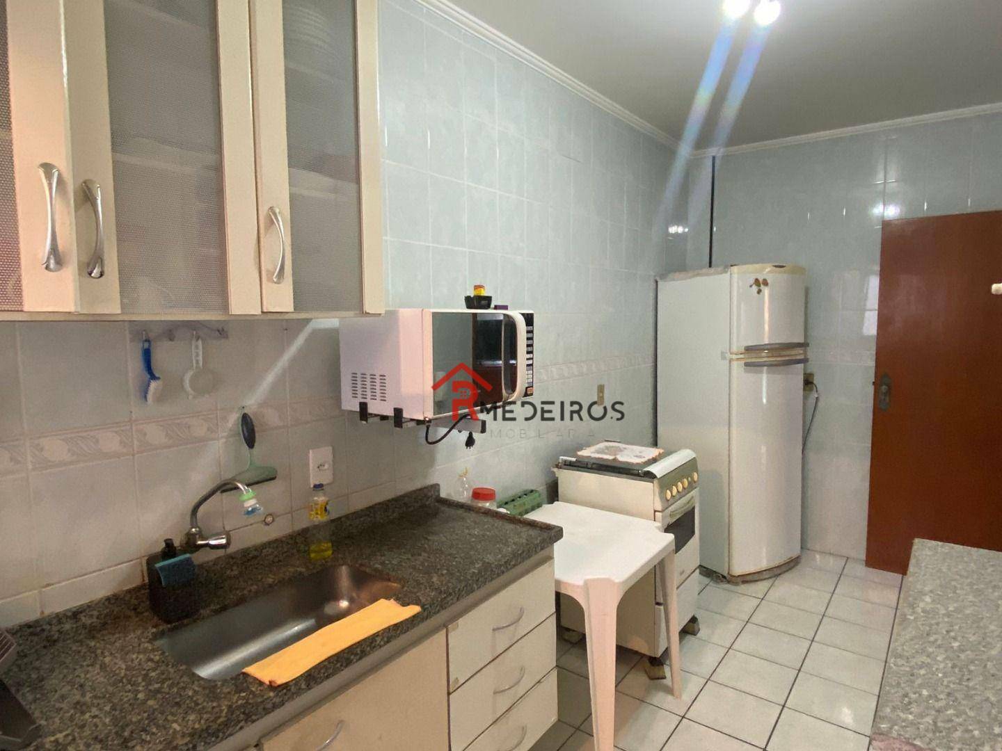 Apartamento à venda com 1 quarto, 53m² - Foto 9