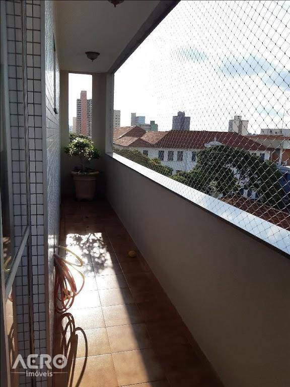 Apartamento à venda com 4 quartos, 249m² - Foto 6