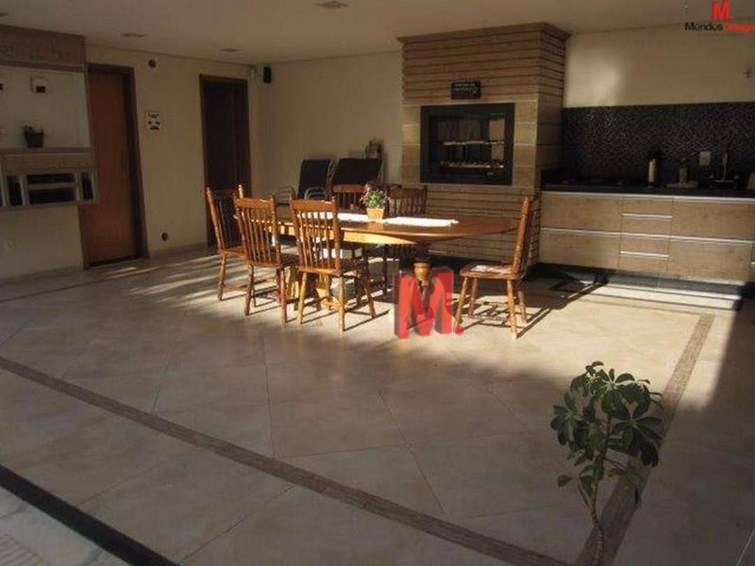 Casa à venda com 3 quartos, 274m² - Foto 15