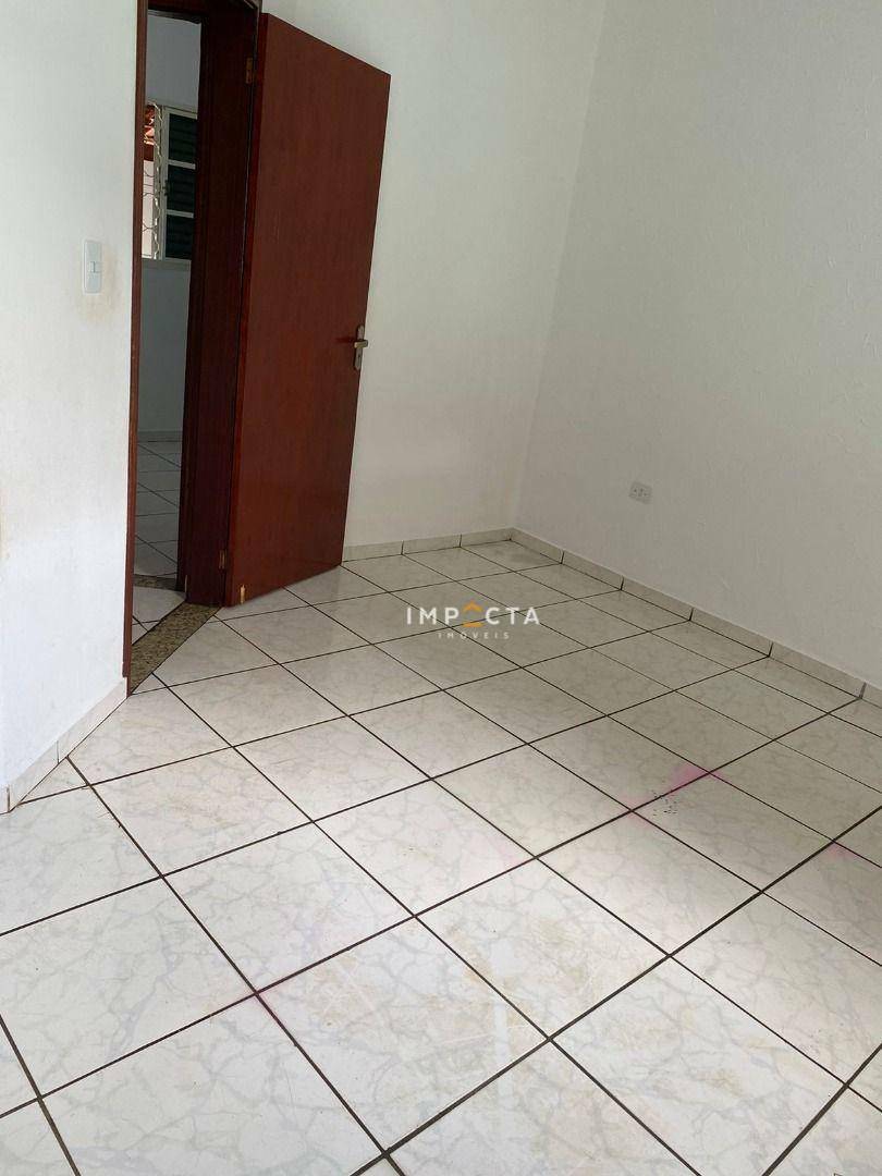 Casa à venda com 2 quartos, 69m² - Foto 15