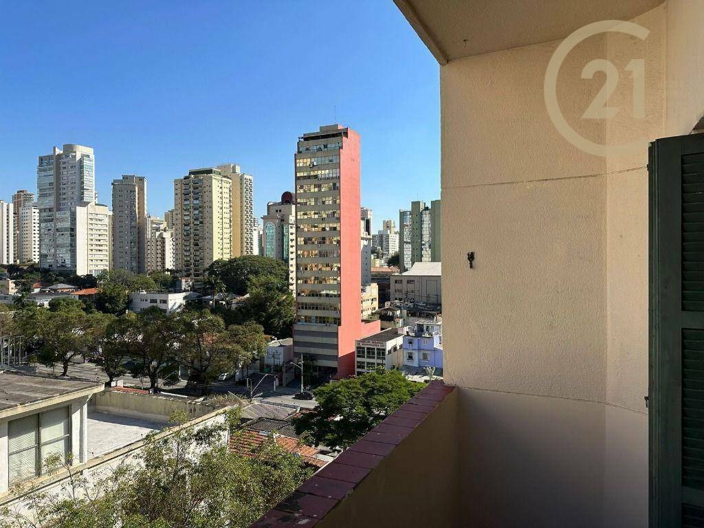 Apartamento à venda com 3 quartos, 162m² - Foto 15