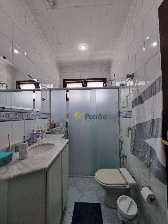 Sobrado à venda com 4 quartos, 388m² - Foto 28