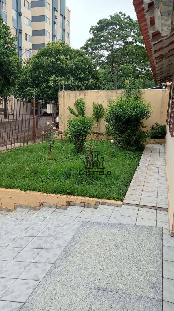 Casa à venda com 3 quartos, 320m² - Foto 21