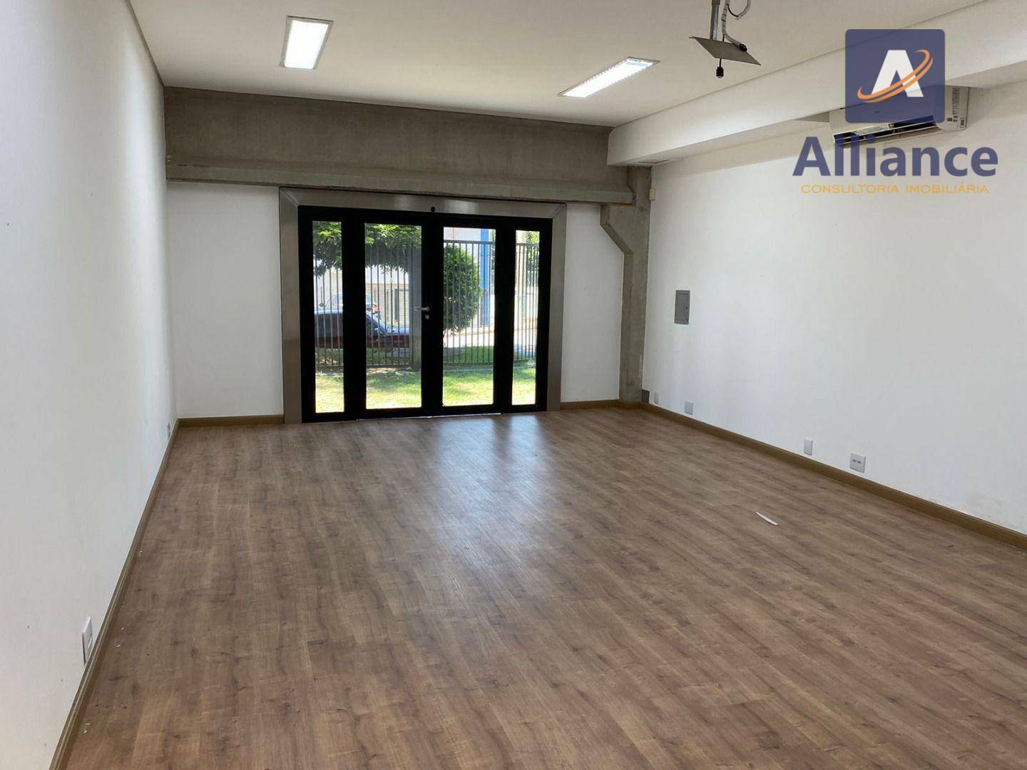 Depósito-Galpão-Armazém para alugar, 1100m² - Foto 17