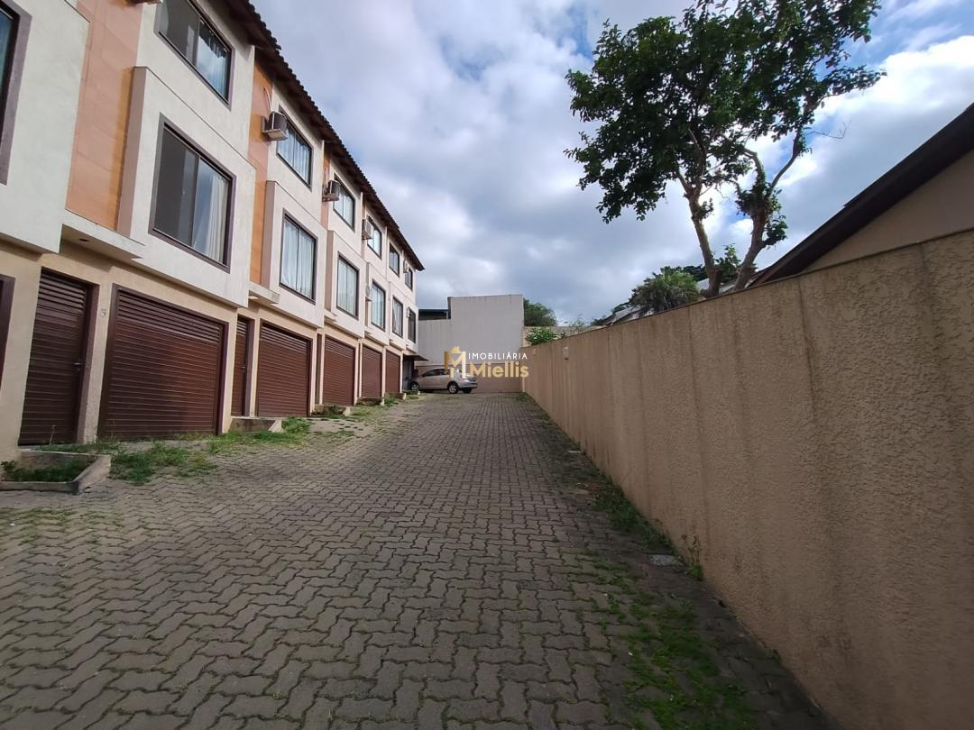 Casa à venda com 2 quartos, 99m² - Foto 2