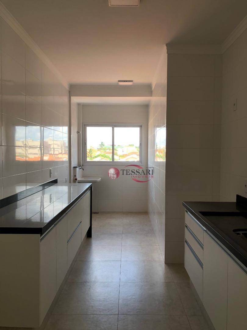 Apartamento à venda com 3 quartos, 93m² - Foto 6