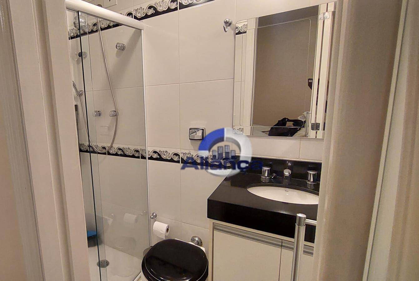 Apartamento à venda com 3 quartos, 72m² - Foto 2