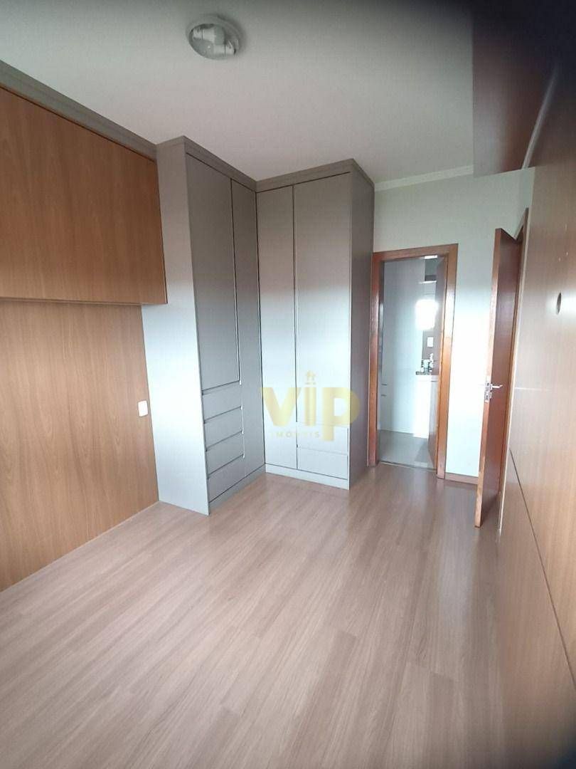 Apartamento para alugar com 2 quartos, 70m² - Foto 15