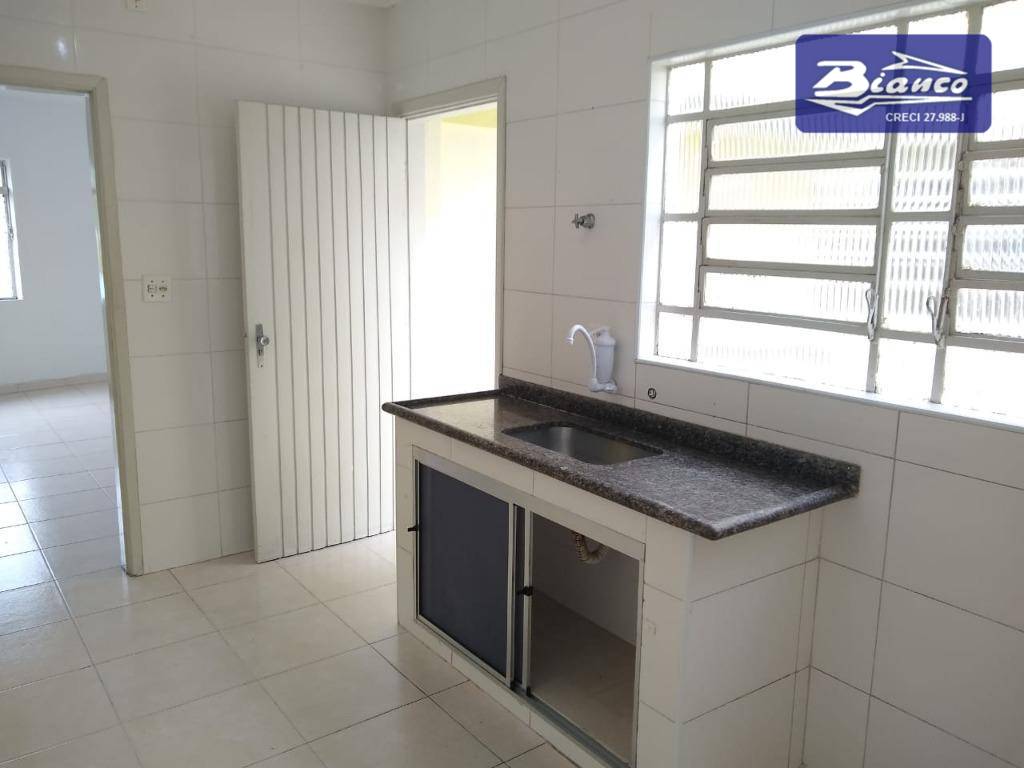 Apartamento para alugar com 1 quarto, 40m² - Foto 12