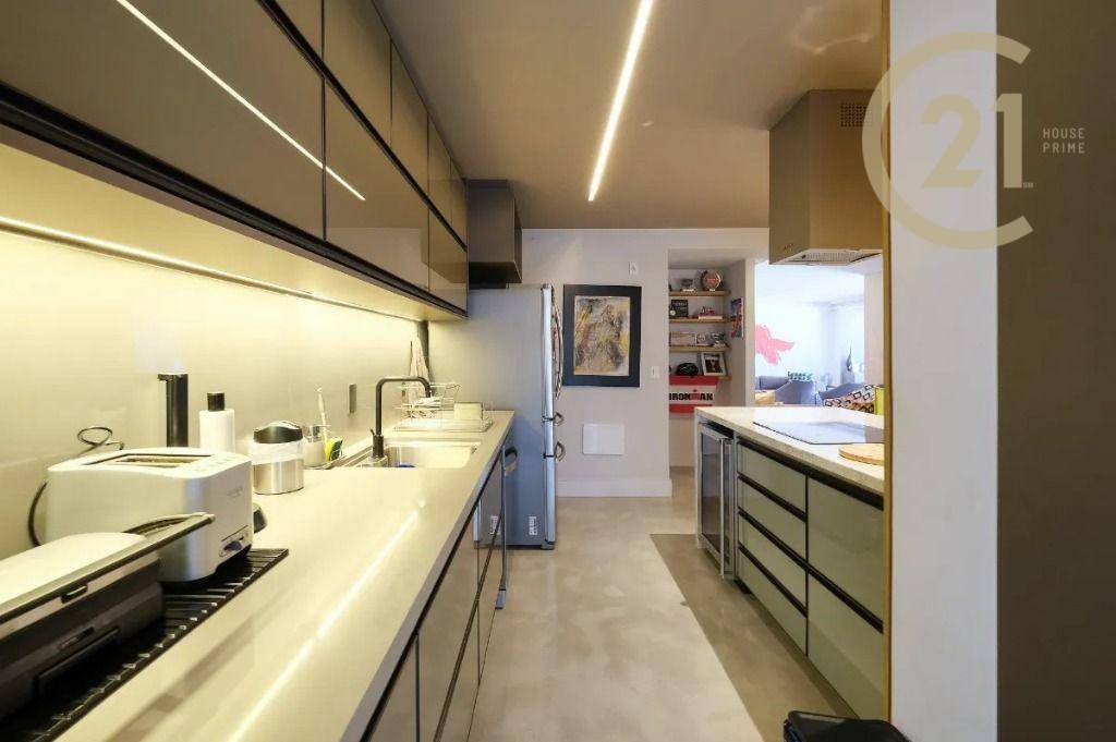 Apartamento à venda com 3 quartos, 175m² - Foto 9