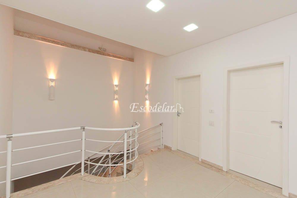 Sobrado à venda com 4 quartos, 450m² - Foto 17