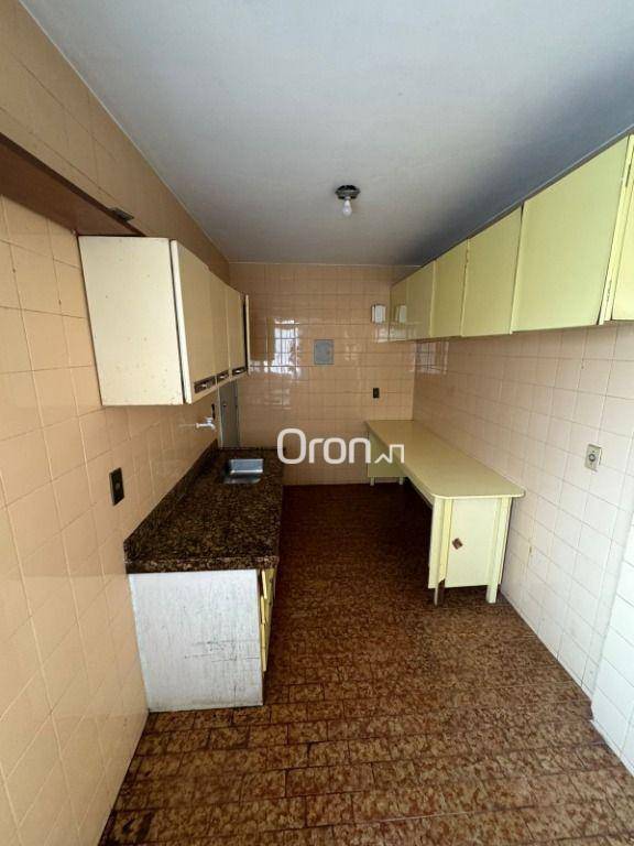 Apartamento à venda com 2 quartos, 60m² - Foto 3