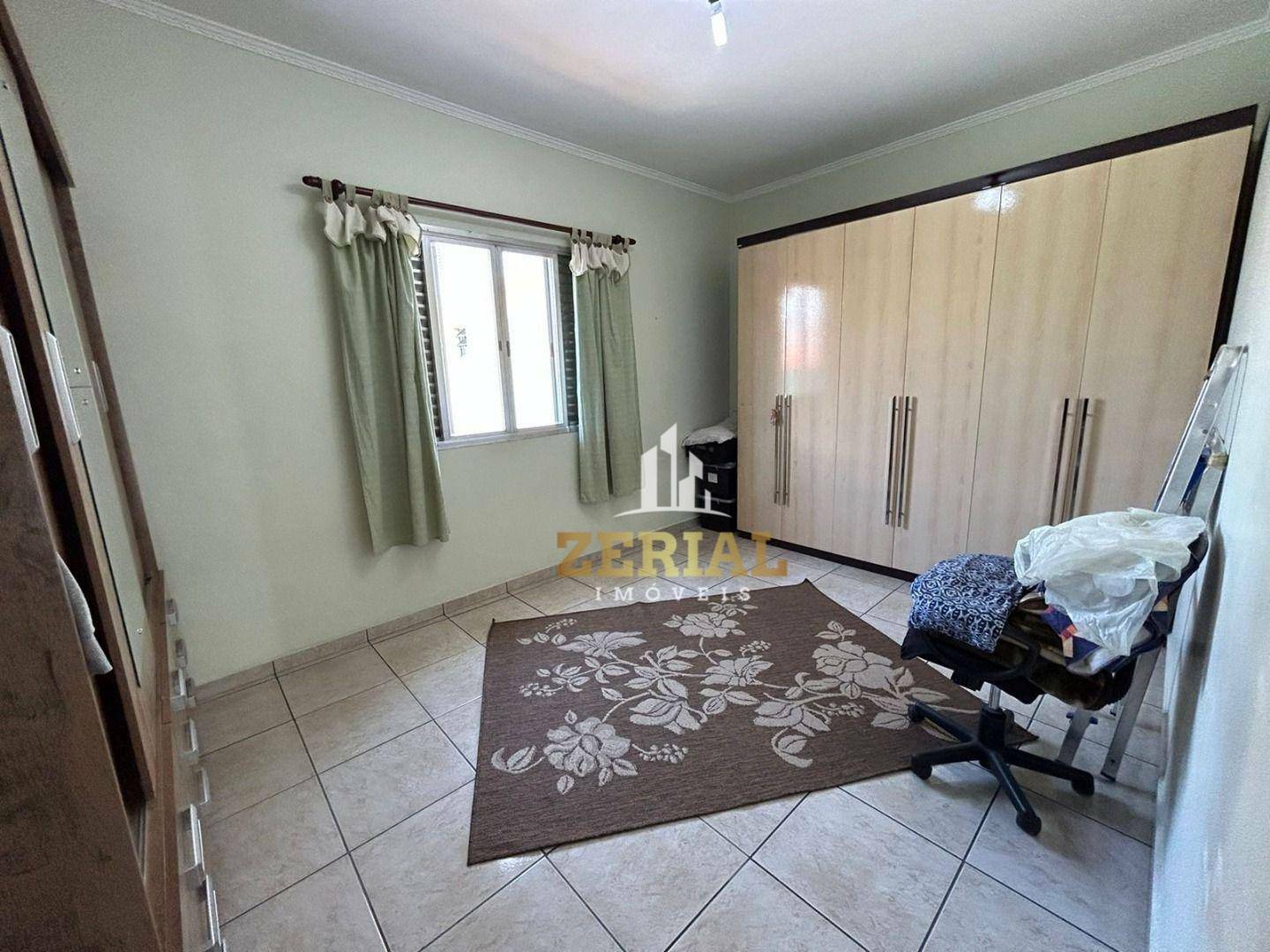 Sobrado à venda com 4 quartos, 210m² - Foto 12