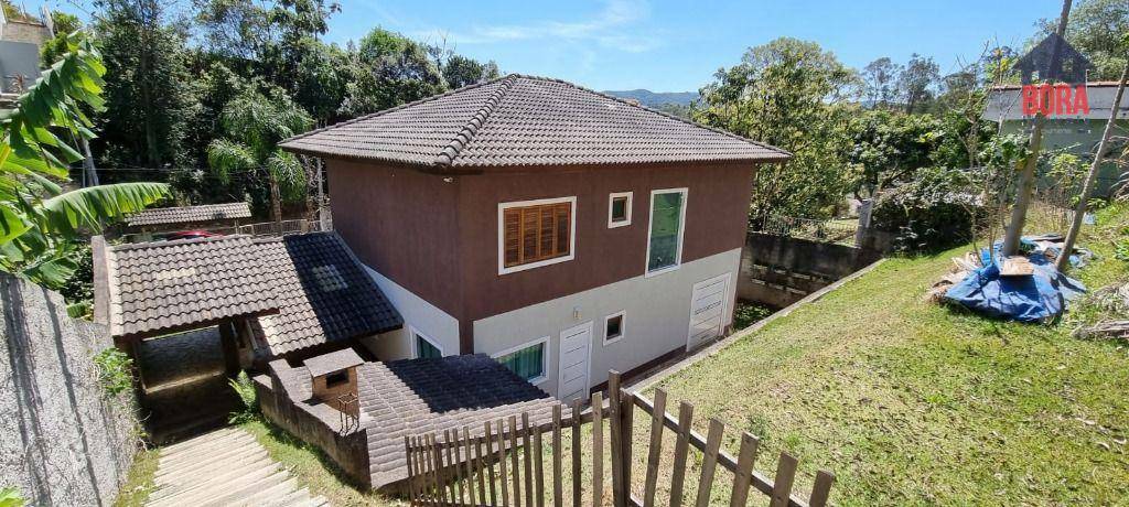 Casa à venda com 4 quartos, 282m² - Foto 8