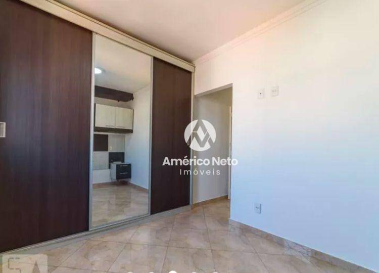 Apartamento à venda com 2 quartos, 78m² - Foto 10