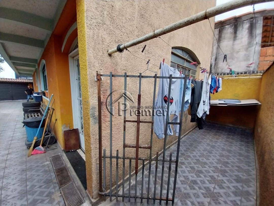 Casa à venda com 3 quartos, 250m² - Foto 5