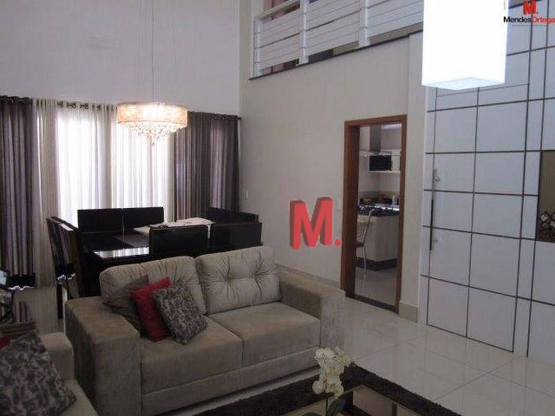 Casa à venda com 3 quartos, 274m² - Foto 11