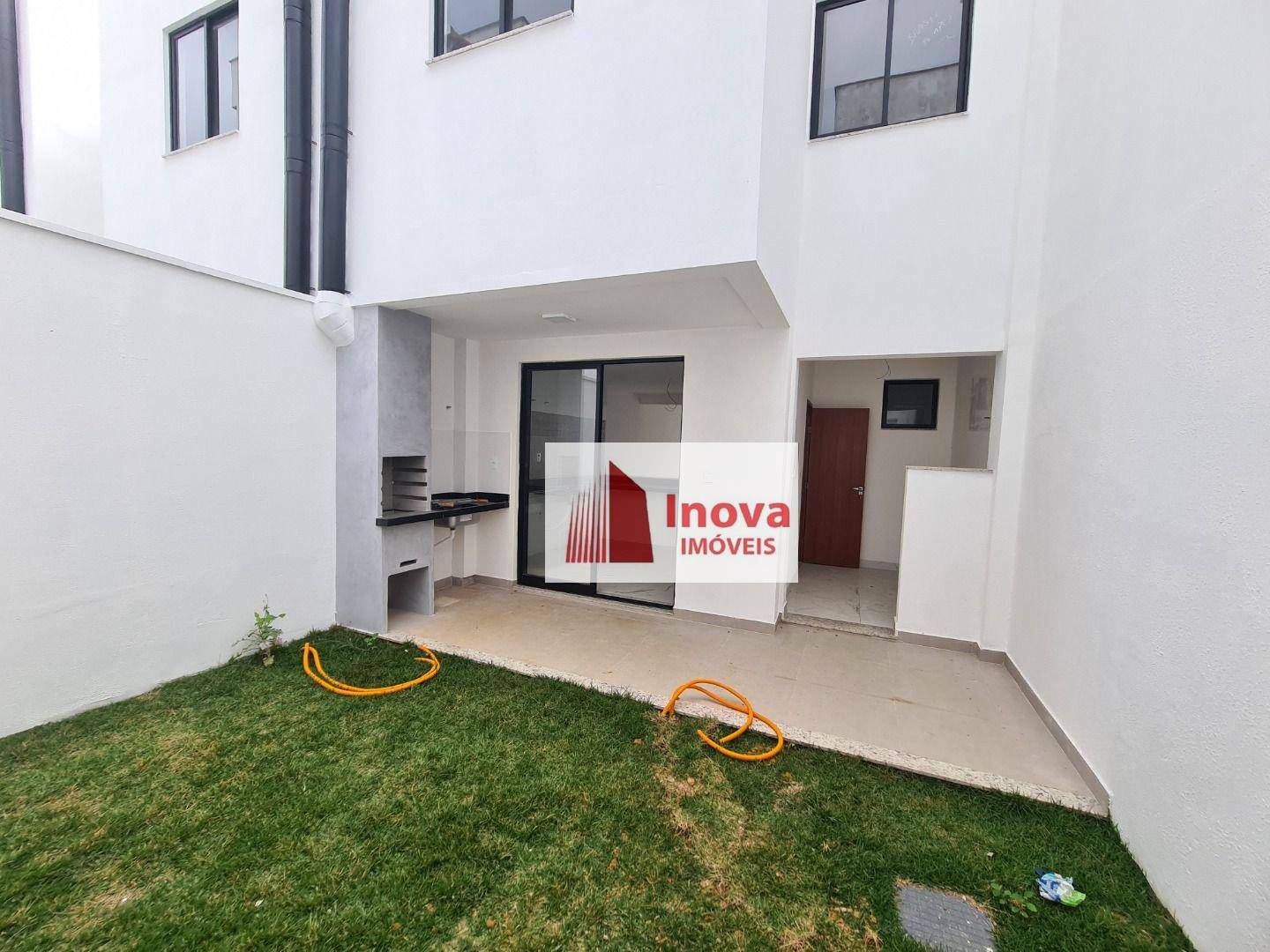 Casa à venda com 3 quartos, 150m² - Foto 16