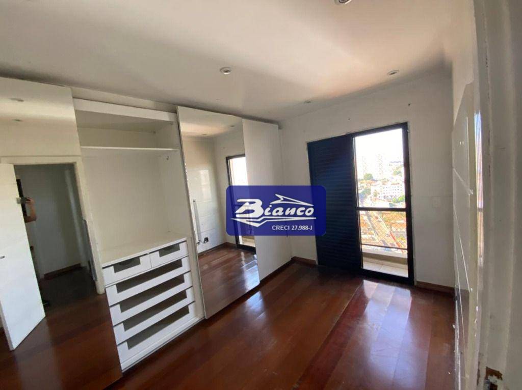 Apartamento à venda com 3 quartos, 130m² - Foto 19