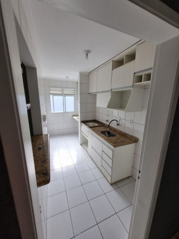 Apartamento à venda com 2 quartos, 52m² - Foto 7