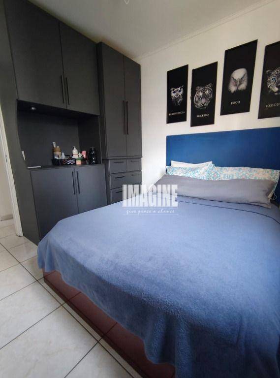 Apartamento à venda com 2 quartos, 58m² - Foto 4