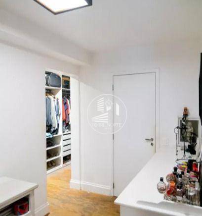 Apartamento à venda com 3 quartos, 210m² - Foto 24