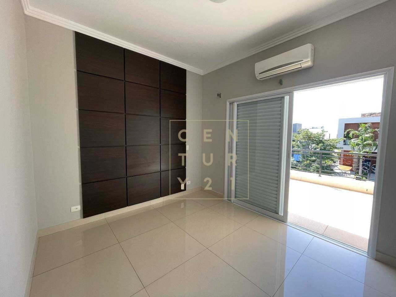 Casa de Condomínio à venda e aluguel com 3 quartos, 226m² - Foto 37